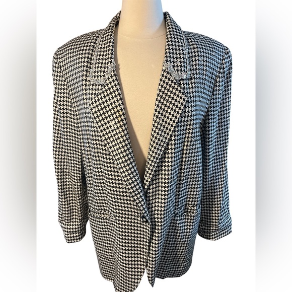 Vintage Black & White Weaved Houndstooth Blazer w/sequins trim detail Size 10 - Picture 6 of 17